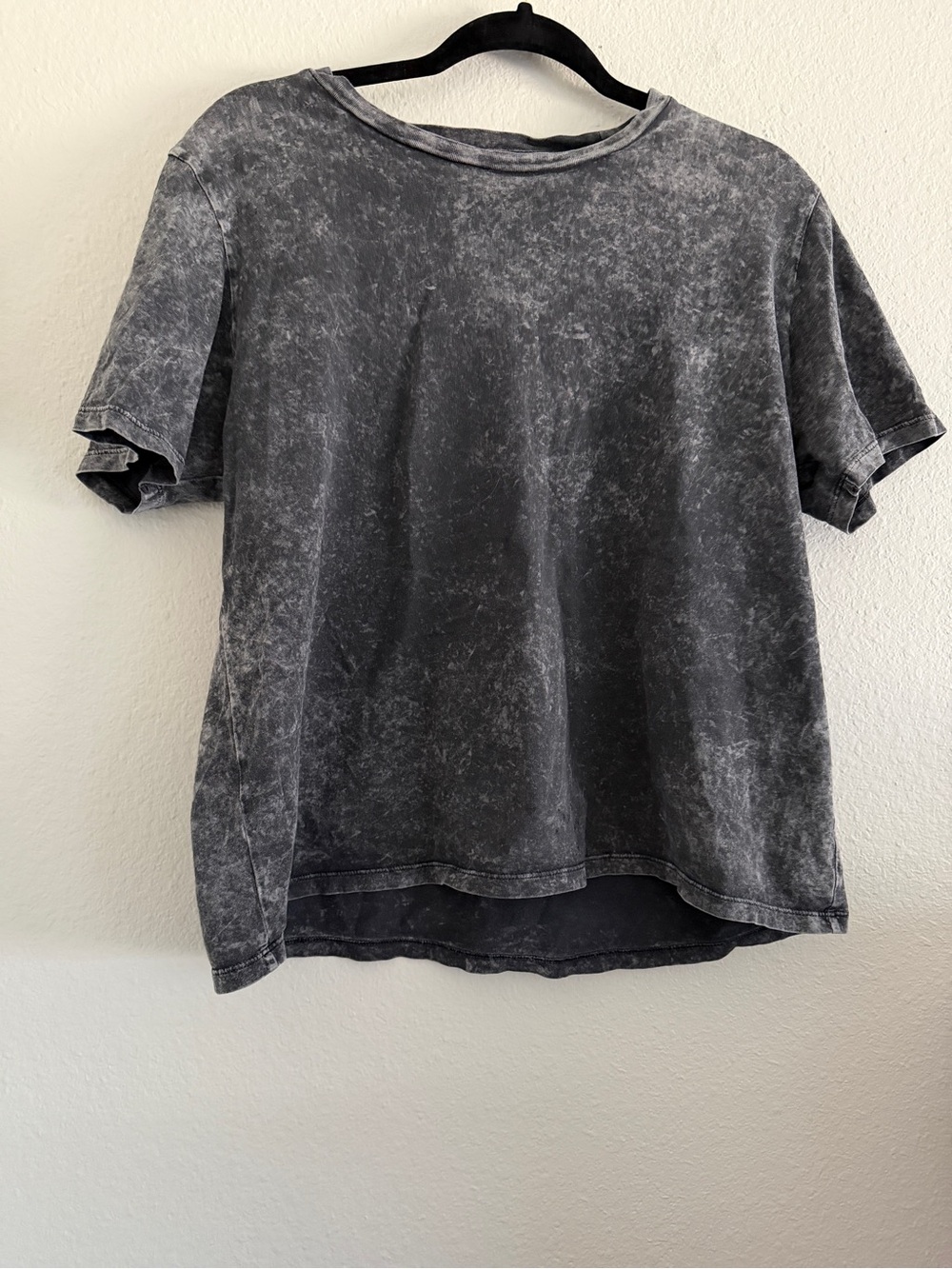 Sezane T-Shirt Womens Large Gray Acid Wash  Crew Neck